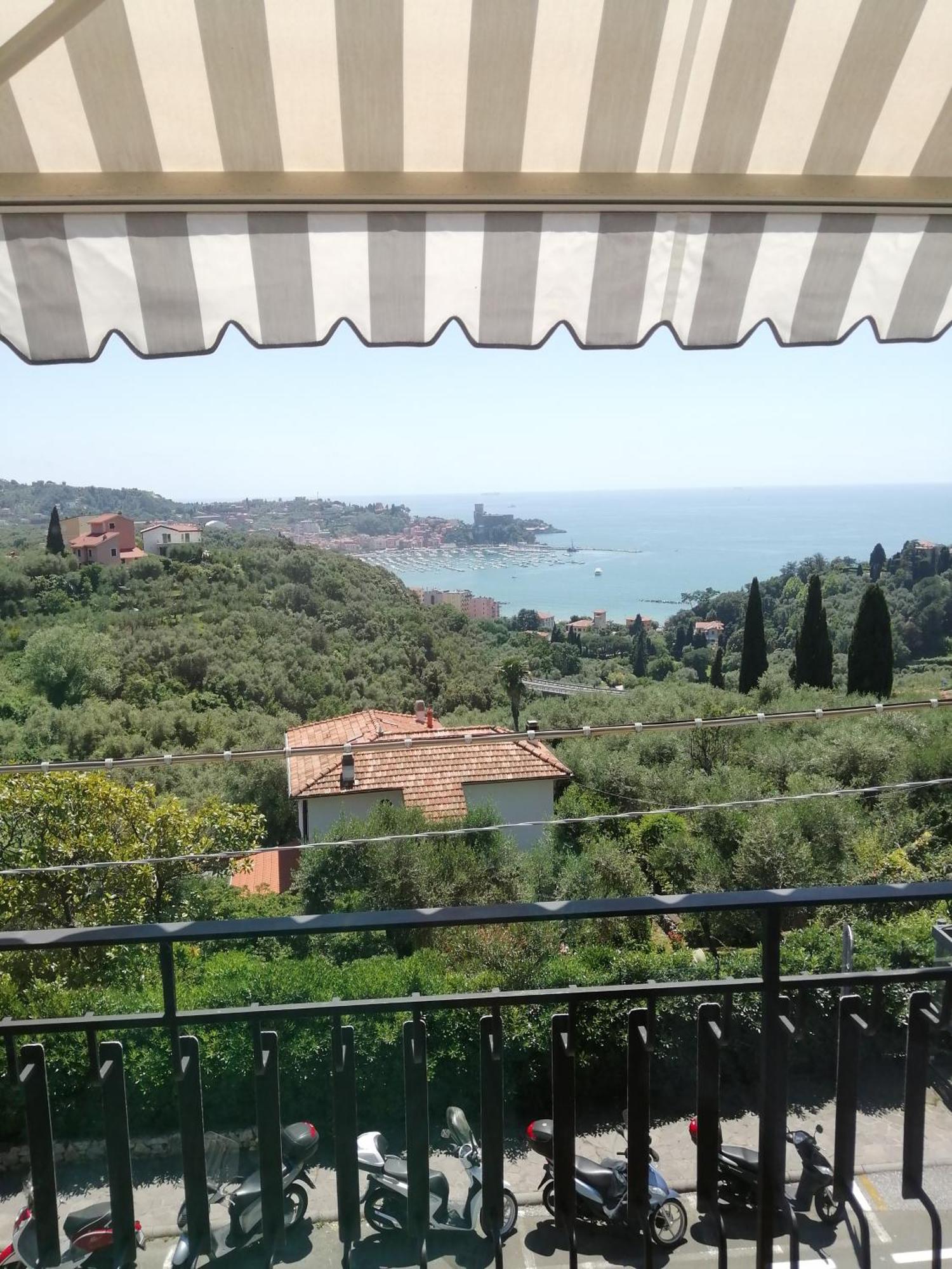 B&B Golfo Dei Poeti Lerici Bagian luar foto